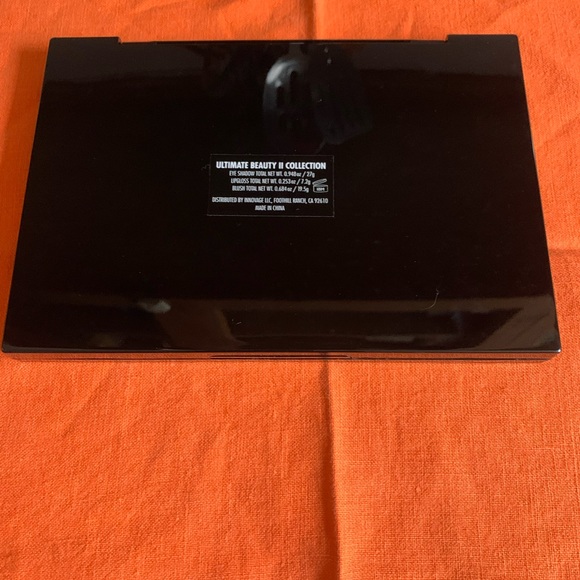 ME Makeover Essentials Ultimate Beauty II BRAND NEW - Picture 4 of 6